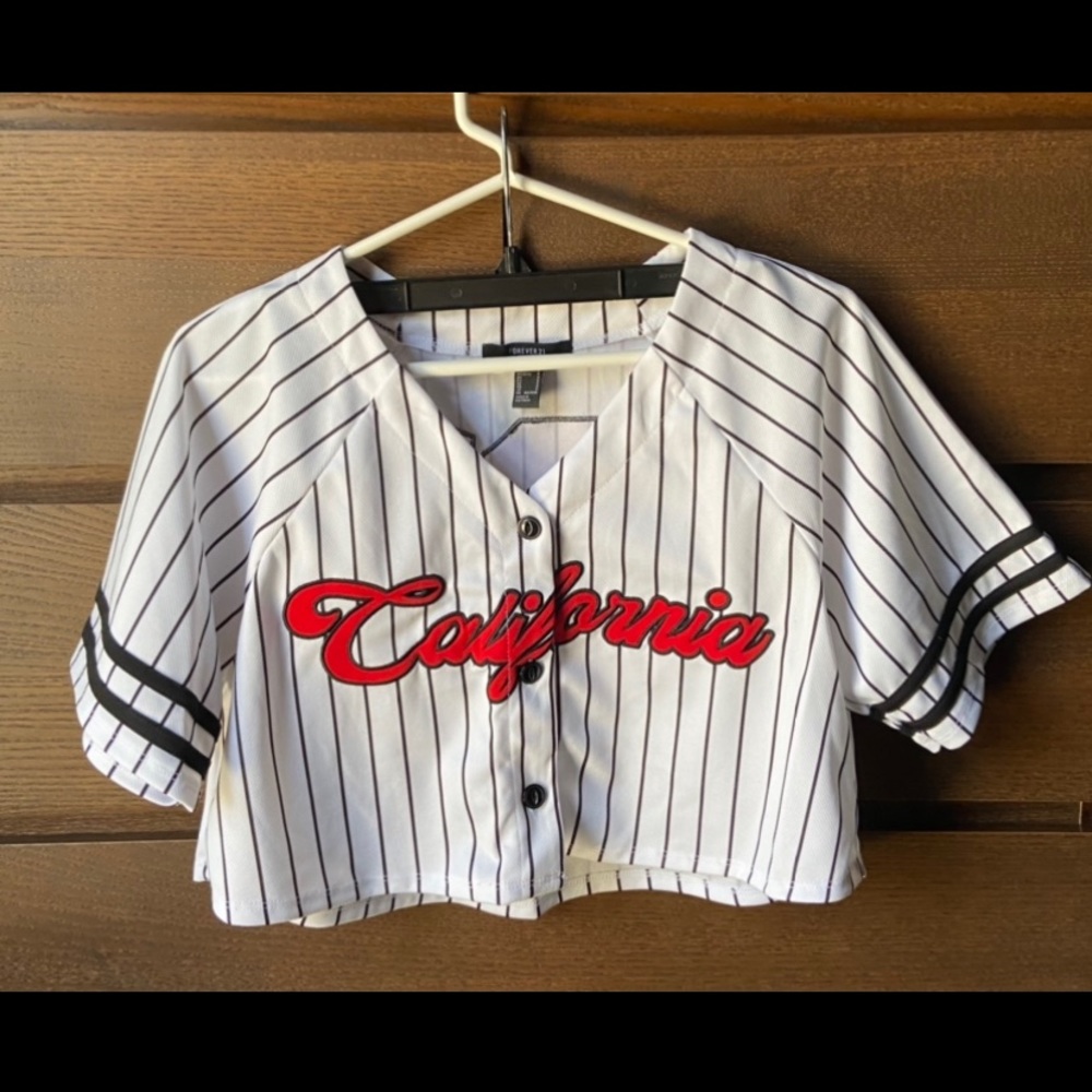 Forever 21 cropped “California” baseball jersey, small